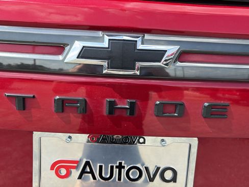 Used 2021 Chevrolet Tahoe Z71 w/ Z71 Signature Package AWD/4WD image 12