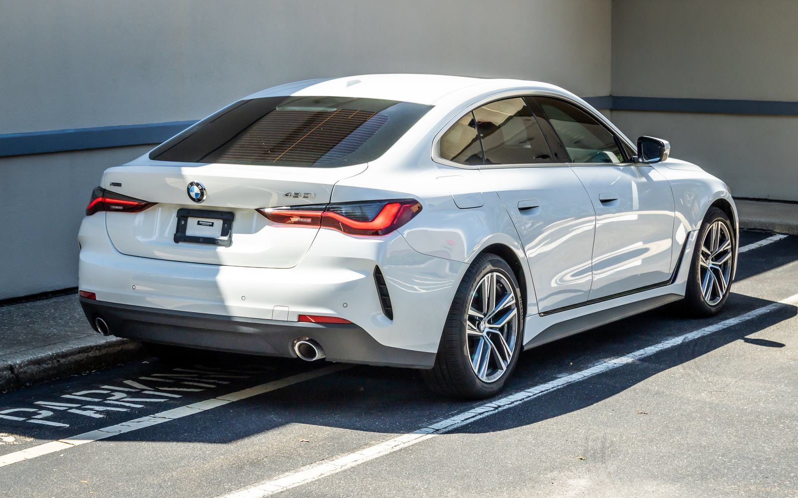 Used 2024 BMW 430i Gran Coupe xDrive w/ Premium Package AWD/4WD image 8
