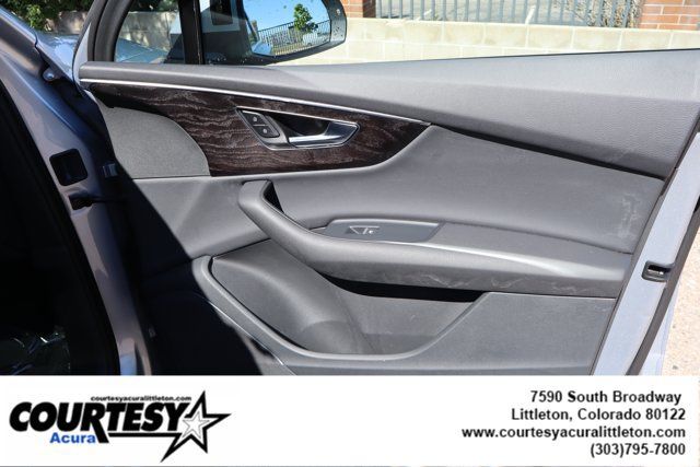 Used 2022 Audi Q7 3.0T Premium w/ Interior Protection Package AWD/4WD image 36