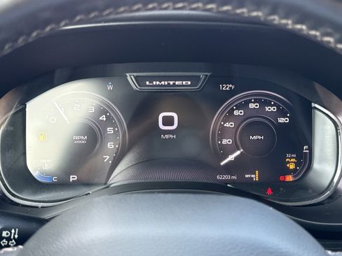 Used 2023 RAM 1500 Limited AWD/4WD image 22