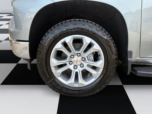 New 2026 Chevrolet Silverado 1500 LTZ w/ LTZ Premium Package image 13