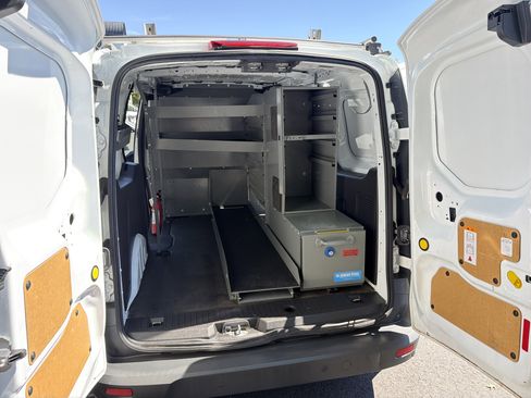 Used 2018 Ford Transit Connect XL FWD image 32