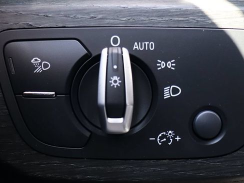 Used 2020 Audi A4 2.0T Premium w/ Convenience Package FWD image 41
