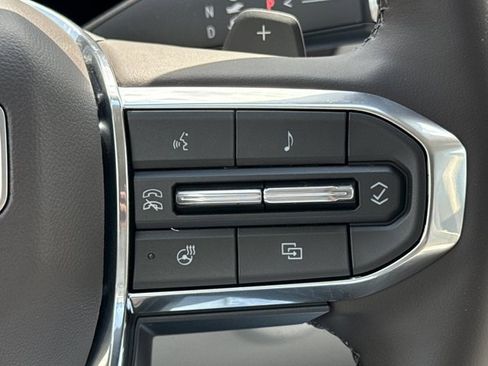 New 2026 GMC Terrain Denali w/ LPO, Black Badging Package image 19