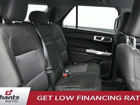 Used 2022 Ford Explorer XLT AWD/4WD image 14