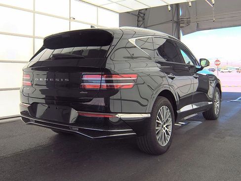 Used 2025 Genesis GV80 2.5T Standard AWD/4WD image 2