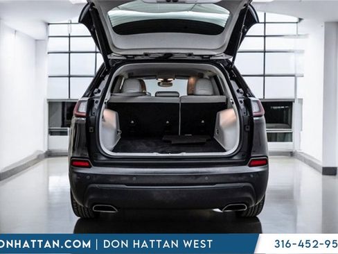 Used 2021 Jeep Cherokee Latitude Lux w/ Comfort/Convenience Group image 39