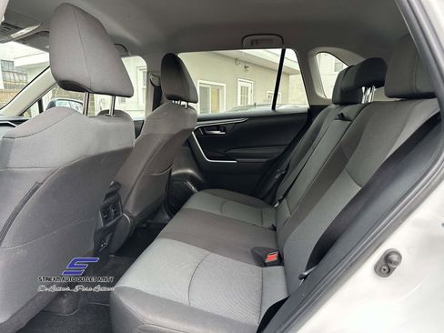 Used 2024 Toyota RAV4 XLE image 13