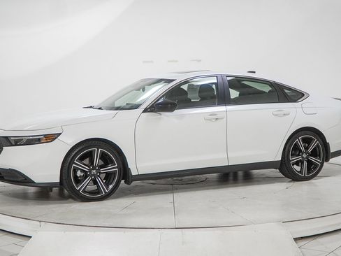 Used 2023 Honda Accord Sport image 5