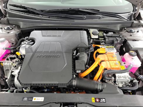 New 2025 Hyundai Elantra SEL image 34