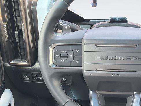 Used 2025 GMC Hummer EV 3X w/ Battery Pack, 24 Module Pack AWD/4WD image 9