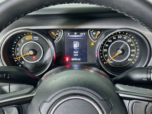 Used 2023 Jeep Wrangler Sport AWD/4WD image 23