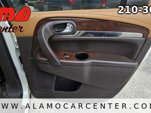 Used 2014 Buick Enclave Leather FWD image 25