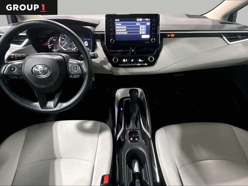 Used 2021 Toyota Corolla LE FWD image 16