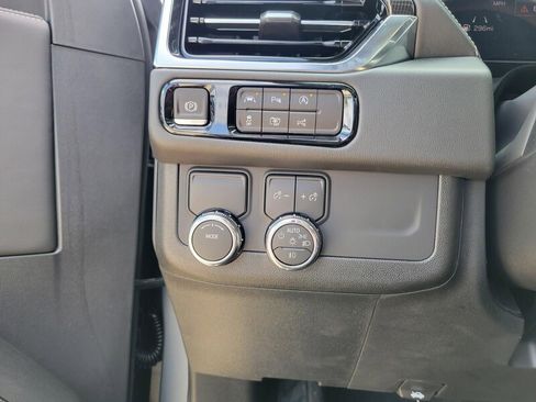 New 2026 GMC Yukon XL Elevation RWD image 16