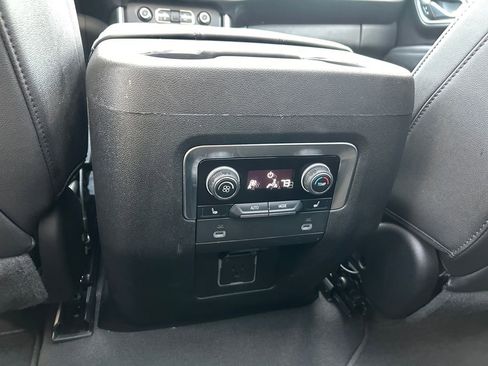 Used 2023 Chevrolet Tahoe Z71 w/ Z71 Off-Road Package image 36