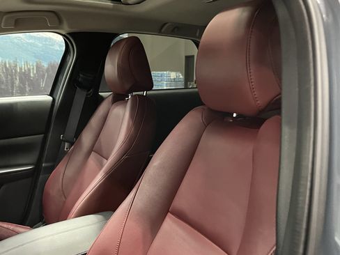 Used 2025 MAZDA CX-30 AWD 2.5 S w/ Preferred Package image 18