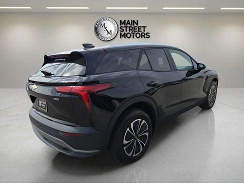 Used 2024 Chevrolet Blazer EV LT AWD/4WD image 5