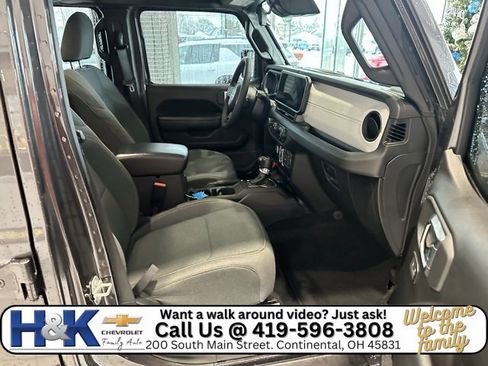 Used 2024 Jeep Wrangler Sport S image 17