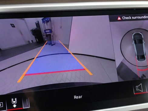 Used 2025 Audi A6 2.0T Premium image 57