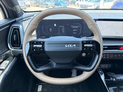 New 2026 Kia Sorento SX Prestige AWD/4WD image 10