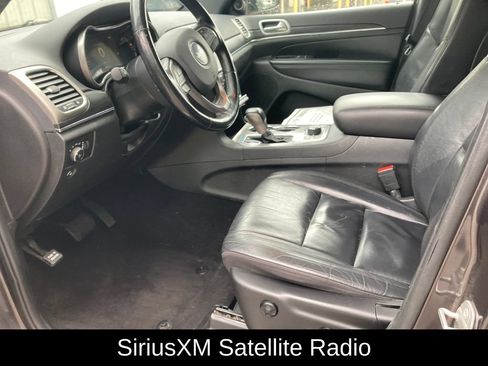 Used 2021 Jeep Grand Cherokee Limited AWD/4WD image 12