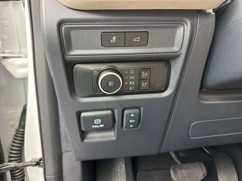 Used 2024 Ford Expedition Max Limited image 30