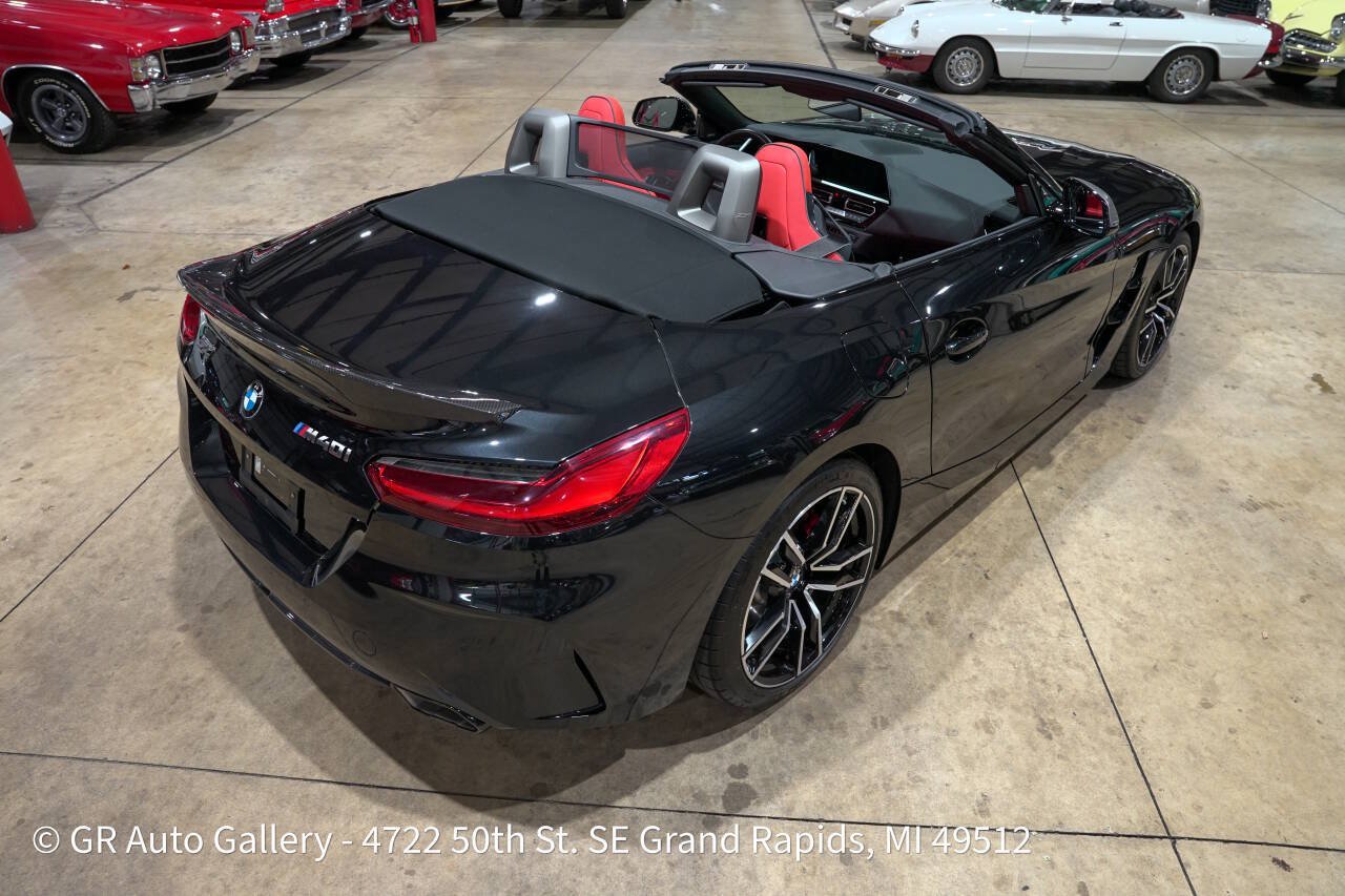 Used 2024 BMW Z4 M40i w/ Premium Package RWD image 17