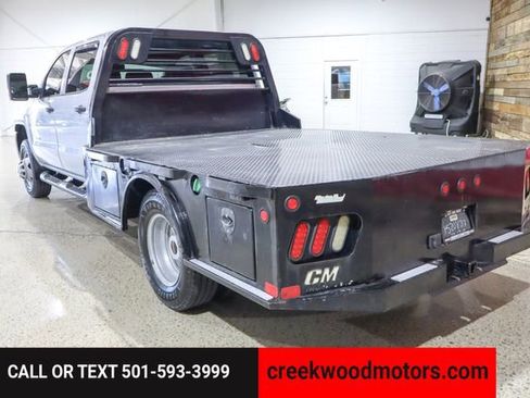 Used 2018 GMC Sierra 3500 4x4 Crew Cab w/ Sierra Convenience Package image 3