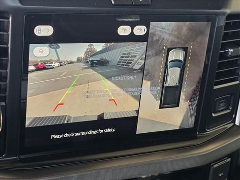 New 2025 Ford F250 Platinum w/ FX4 Off-Road Package image 5