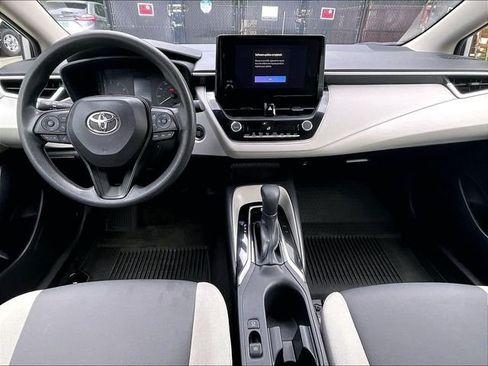 Used 2023 Toyota Corolla LE w/ LE Premium Package FWD image 16