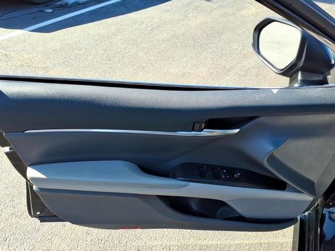 Certified 2022 Toyota Camry LE image 13