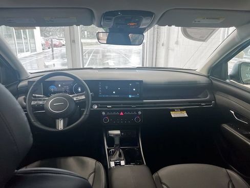 Used 2025 Hyundai Tucson SEL AWD/4WD image 17