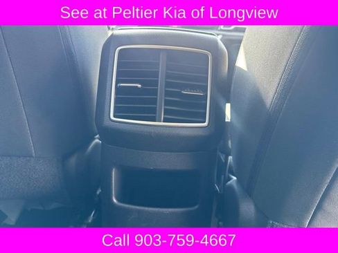 Used 2025 Kia Sportage LX FWD image 11