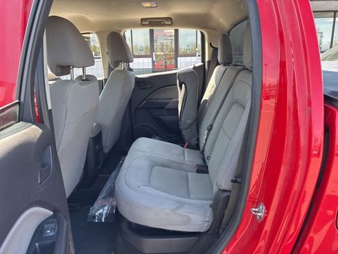 Used 2017 Chevrolet Colorado W/T AWD/4WD image 15