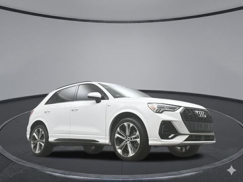 Used 2021 Audi Q3 2.0T Premium Plus w/ Premium Plus Package image 46