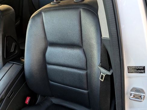 Used 2013 Mercedes-Benz GLK 350 4MATIC image 8