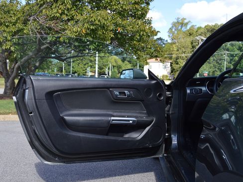 Used 2018 Ford Mustang Premium w/ Equipment Group 101A image 14