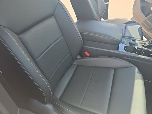 Used 2023 Volkswagen Atlas SE AWD/4WD image 19