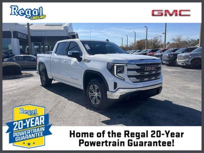New 2025 GMC Sierra 1500 SLE