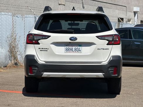 Used 2020 Subaru Outback Limited w/ Tech Package 2 AWD/4WD image 4