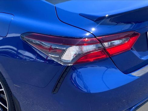 Used 2024 Toyota Camry SE w/ Audio Upgrade Package FWD image 29