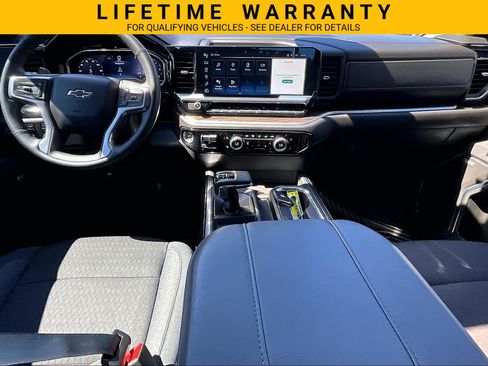 Used 2025 Chevrolet Silverado 1500 RST w/ Convenience Package II AWD/4WD image 16