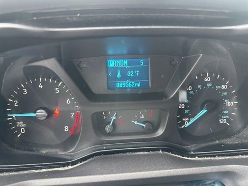 Used 2018 Ford Transit 150 XL image 12