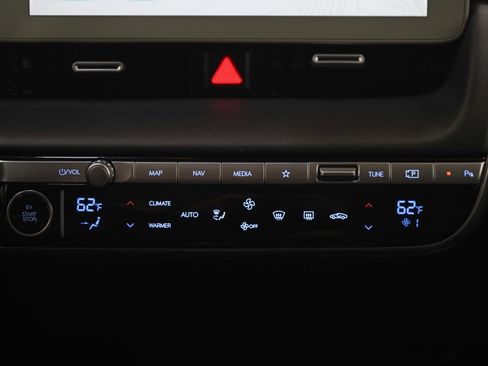 Certified 2023 Hyundai Ioniq 5 SEL AWD/4WD image 19
