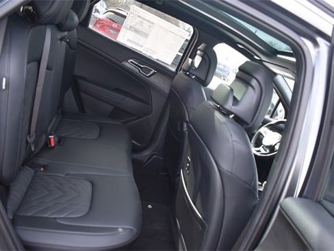 New 2025 Kia Sportage X-Line image 14