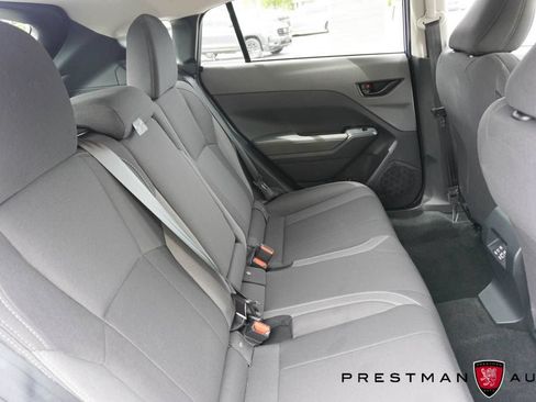 Used 2025 Subaru Crosstrek 2.5i Premium AWD/4WD image 41