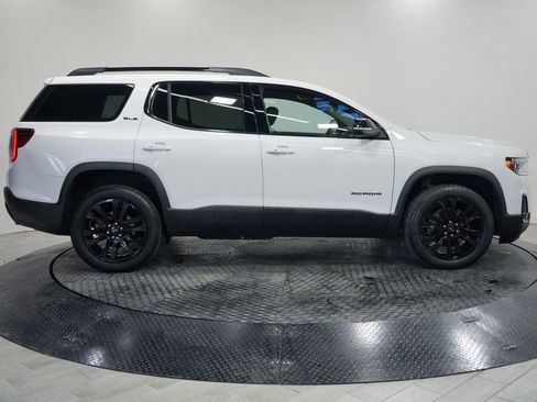 Used 2023 GMC Acadia SLE w/ Elevation Edition AWD/4WD image 5