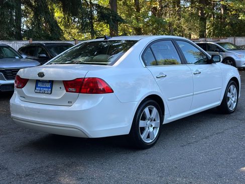 Used 2009 Kia Optima EX w/ Premium Pkg image 7