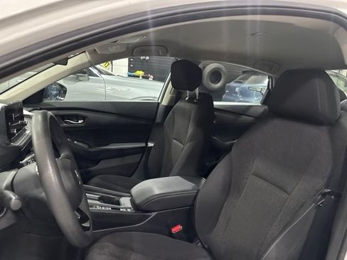 Used 2024 Honda Accord LX image 11